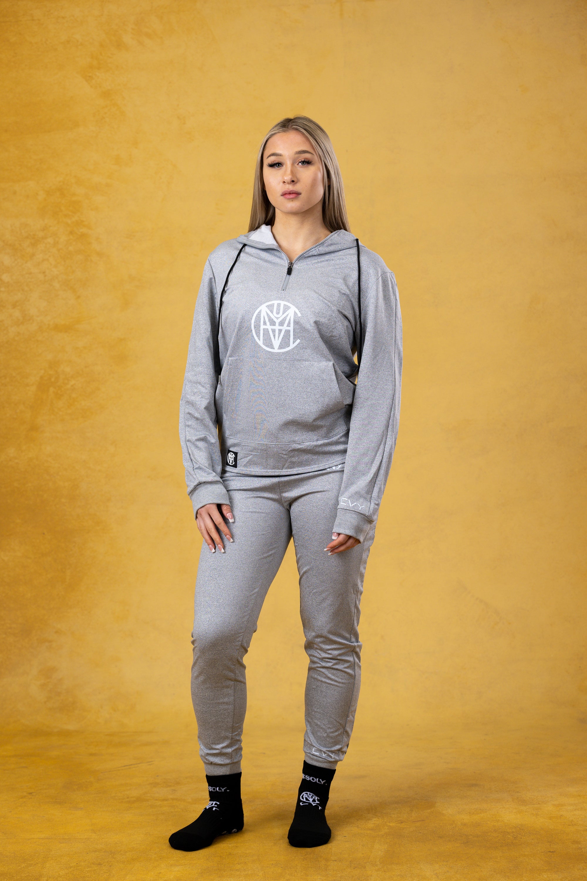 CRKSOLY. Sudadera deportiva para mujer