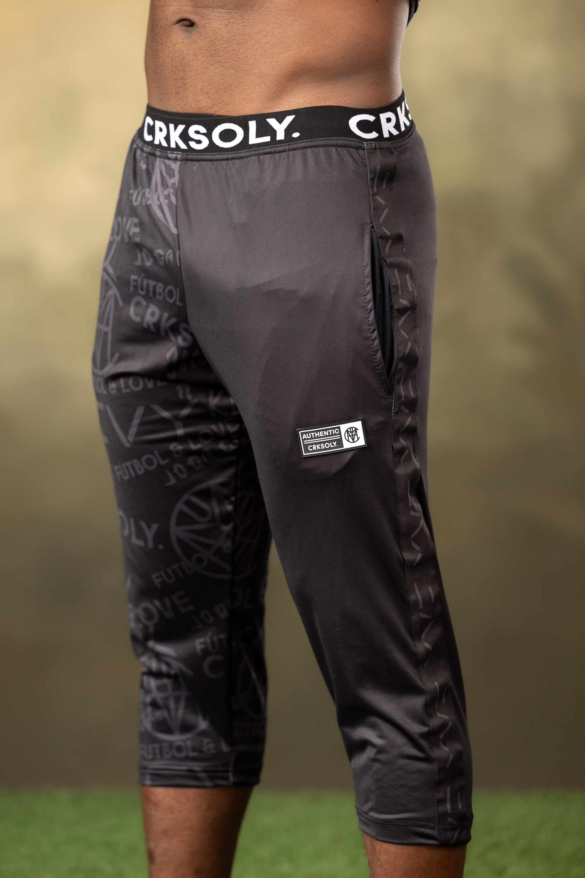 CRKSOLY. 3/4 Training Pants