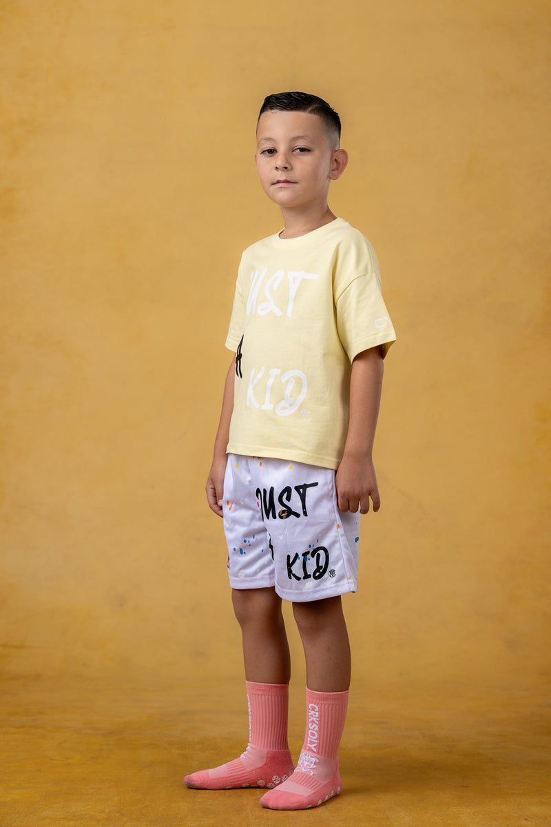 Camiseta juvenil amarilla de estilo urbano Just A Kid