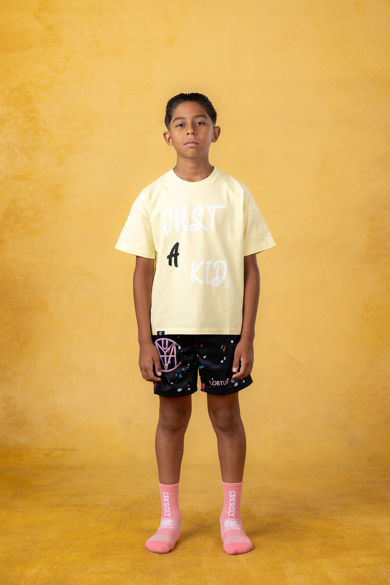 Camiseta juvenil amarilla de estilo urbano Just A Kid