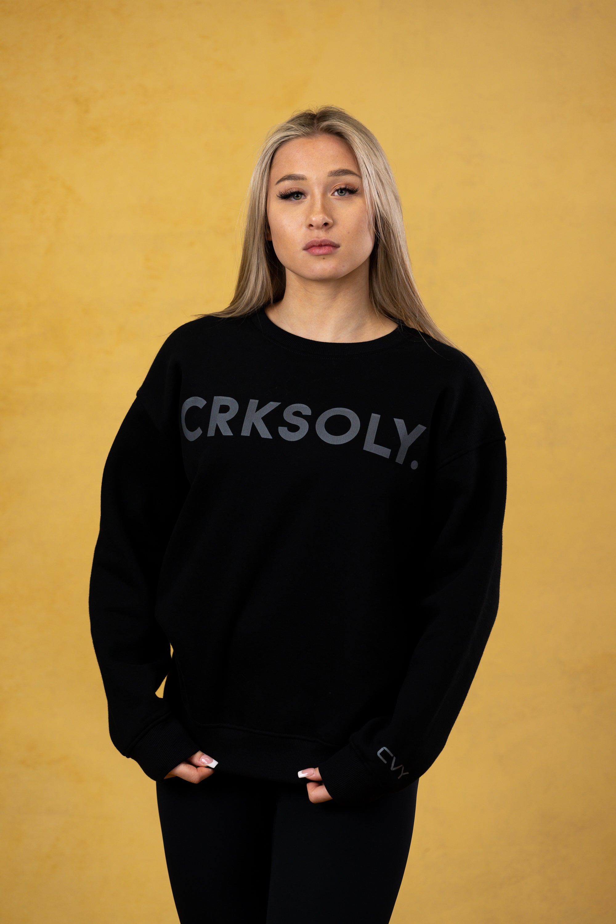 CRKSOLY. Women Knight Crewneck