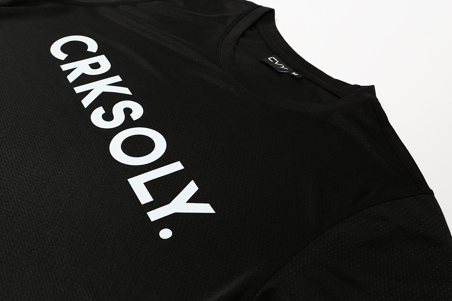 CRKSOLY. Camiseta de entrenamiento negra para jóvenes