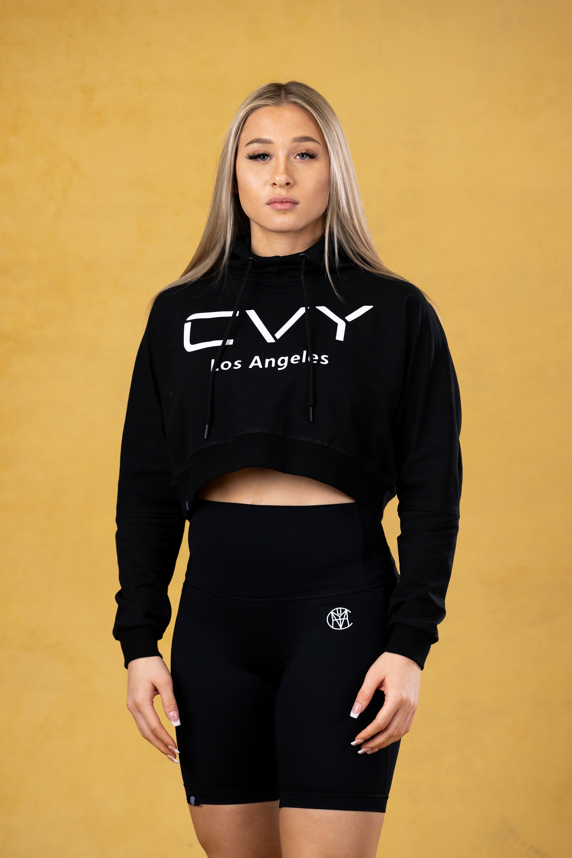 CVYLA Black Drop Shoulder Crop Pullover