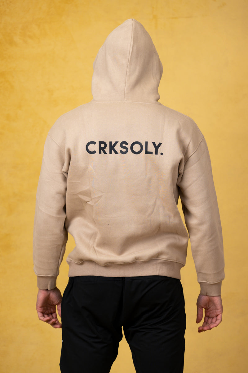 CRKSOLY. SOLO UN NIÑO. Sudadera con capucha color arena