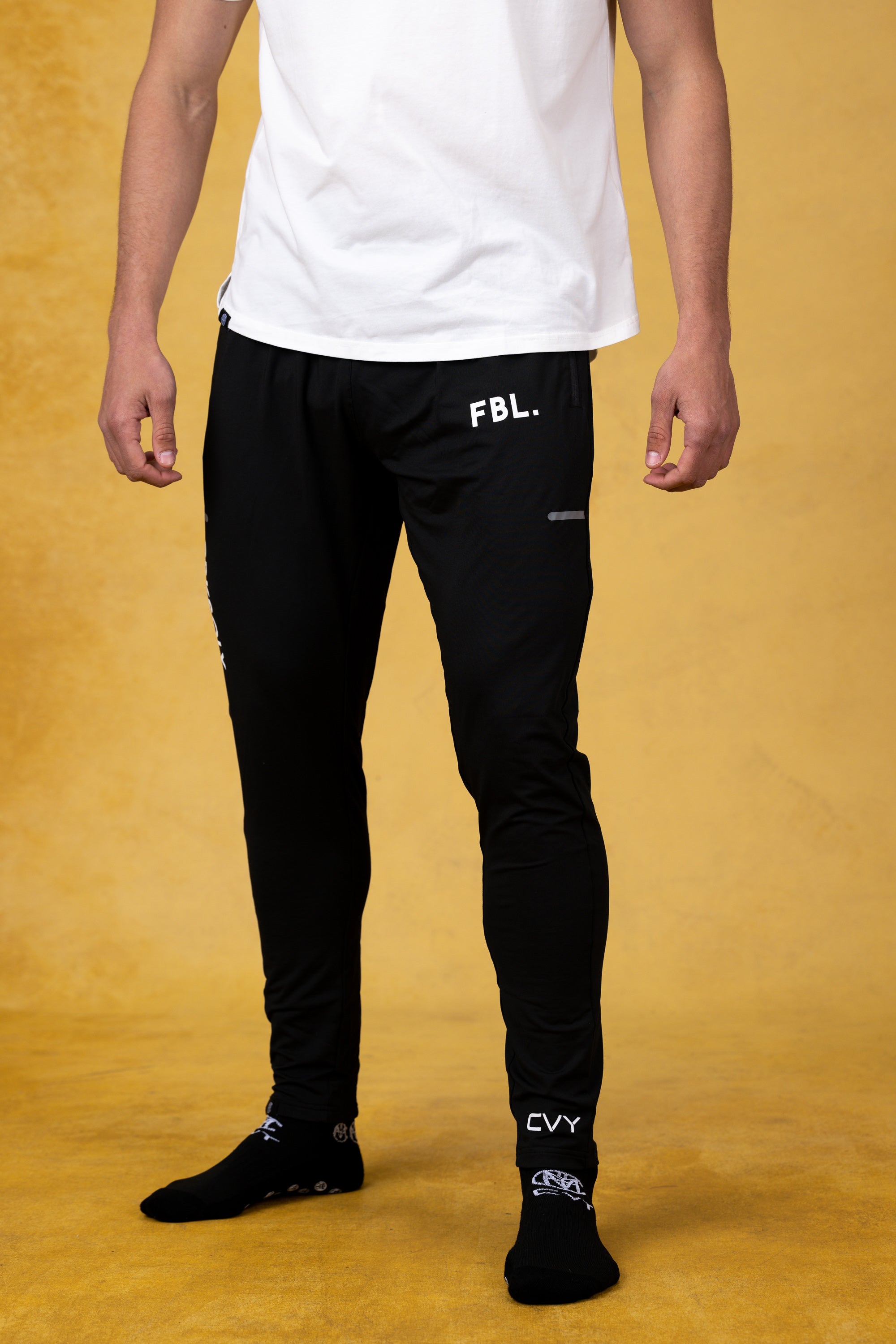 Pantalones de entrenamiento negros FBL