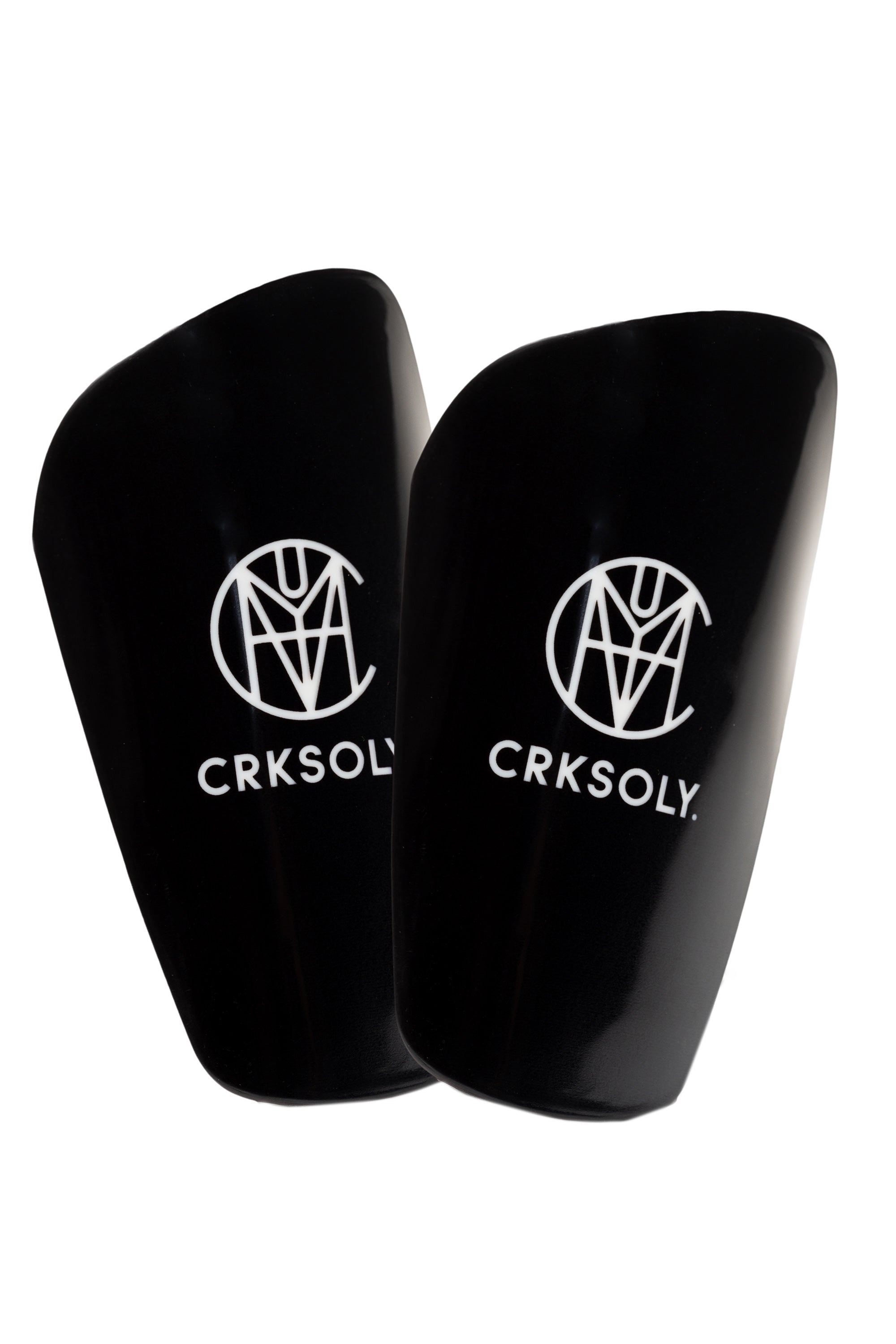 CRKSOLY. Espinilleras negras