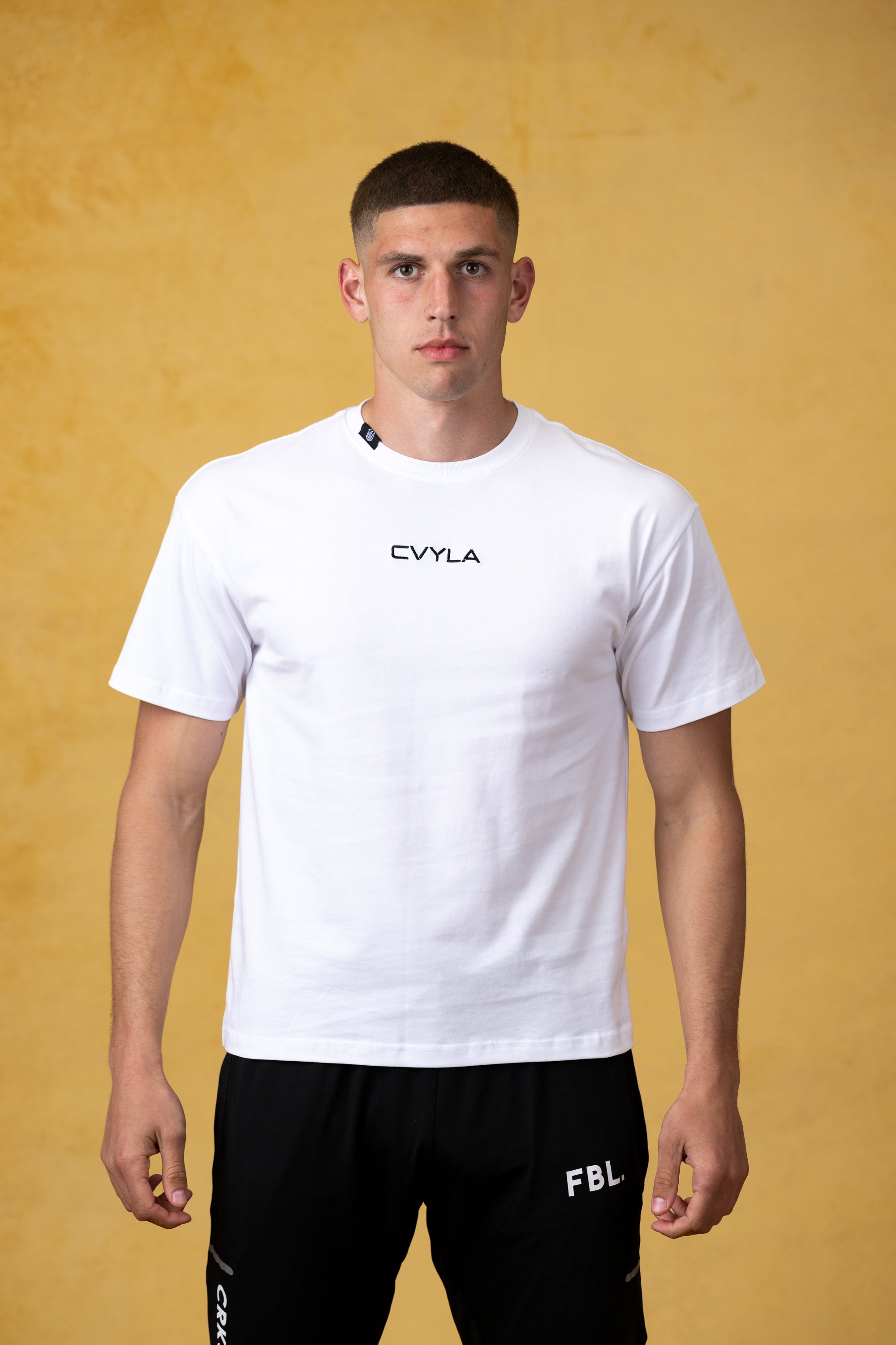 CVYLA Men White Embroidered Tee